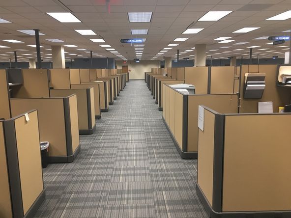 Magnavox Way Corporate Center: 1700 Magnavox Way, Fort Wayne, IN 46804